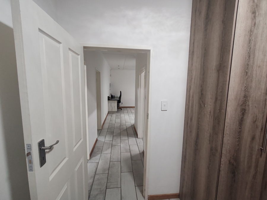 3 Bedroom Property for Sale in Windsor Park Eastern Cape